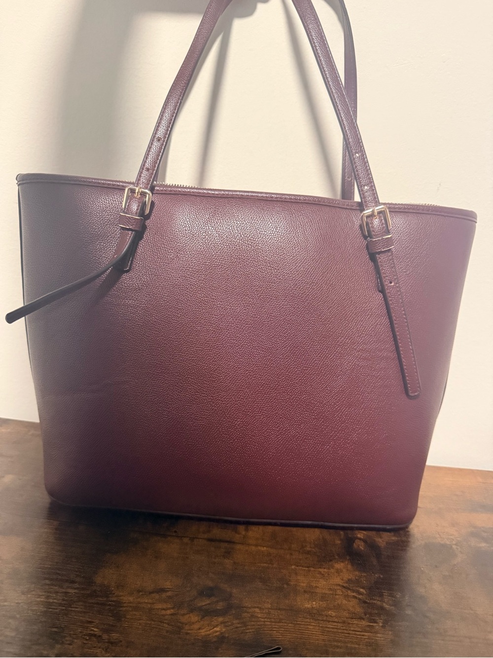 H&M Bordeaux Leather-Look Tote Bag - Picture 2 of 3